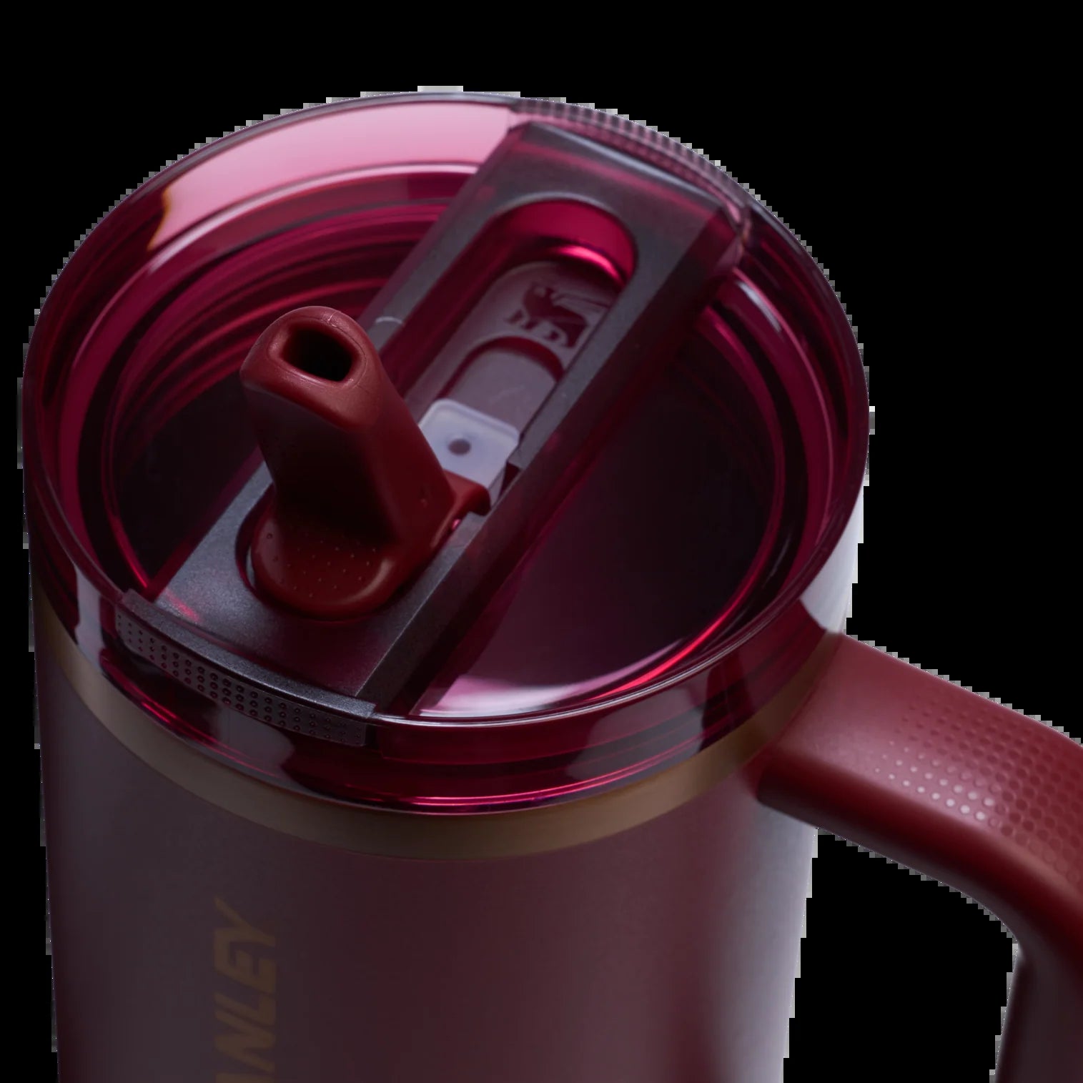 Stay Hydrated in Style with the 40 OZ Quencher ProTour Flip Straw Tumbler